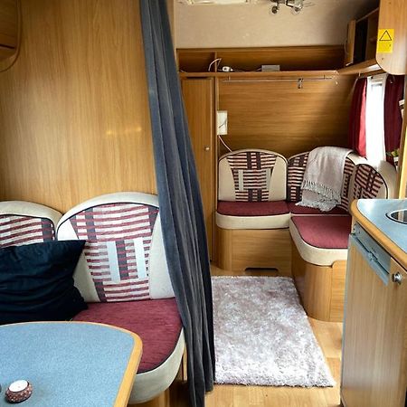 Husvagn I Hundfjaellet Saelen Hotell Eksteriør bilde
